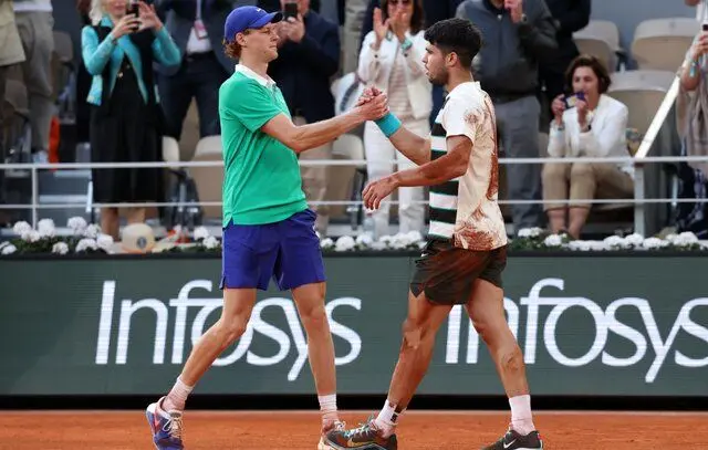 درباره حماسی ترین فینال تاریخ رولان گاروس/ نبوغ آلکاراز ماشینِ بی نقص سینر را از کار انداخت