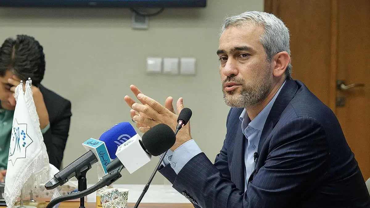 مجلس،اقتصادي،كميسيون،پيشنهادي،نمايندگان،اقناع،متخصص،مجموع،اعتماد