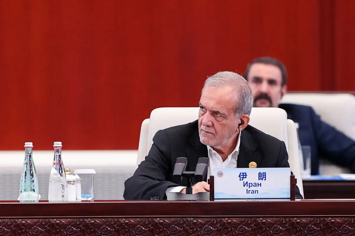 پزشکیان: بسیاری از اختلافات و نزاع‌ها ناشی از جهل و نادانی است