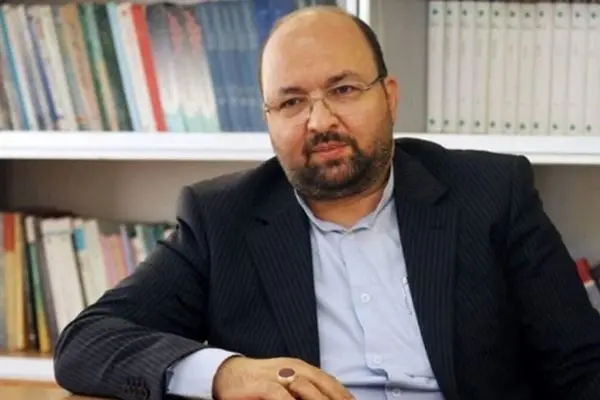 هشدار جواد امام به تندروها؛ نهادهای غیرمسئول نباید در مذاکرات دخالت کنند