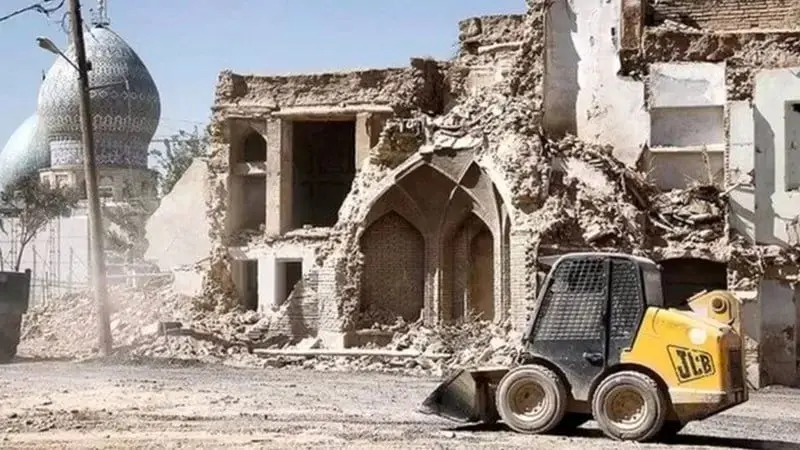 اعتراض گسترده به تخریب بافت قدیمی شیراز به بهانه توسعه حرم+ عکس