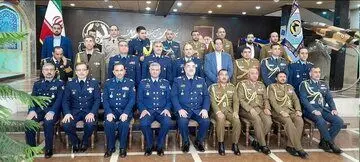 سفر هیاتی نظامی از عمان به تهران