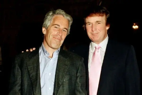 گزارش واشنگتن پست از افشای اسناد جدید پرونده جفری اپستین و  ارتباط او با چهره‌هایی سرشناس؛ نفوذی که در سایه کار می‌کرد