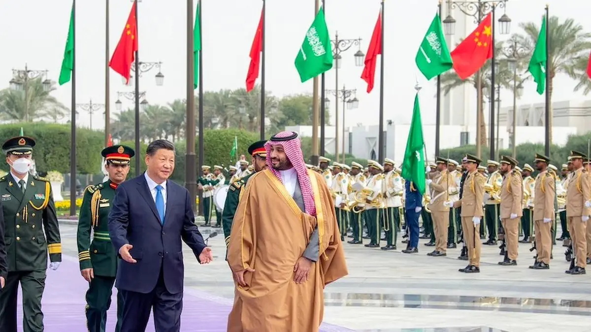چین یا ایالات متحده؛ انتخاب عربستان کدام است؟
