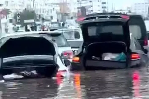 ببینید| جده زیر آب رفت
