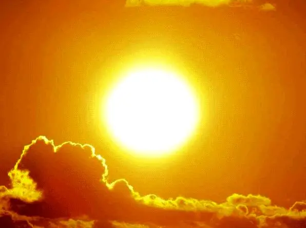 تصویری زیبا از خورشید در اولین روزهای اعتدال بهاری