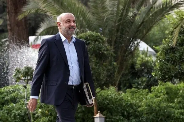 واکنش سه وزیر کار، کشاورزی و راه و شهرسازی به کلید خوردن استیضاحشان در مجلس