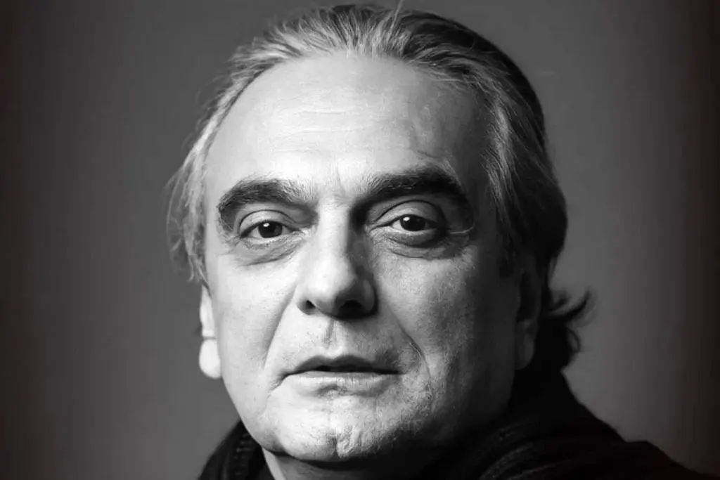 ارشادي،همايون،پيكر،مراسم