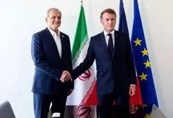 پزشکیان در گفت‌و‌گو با مکرون: زیاده‌خواهی و عدم اراده سیاسی مقامات ارشد آمریکا مانع از نهایی شدن توافق شده / در چارچوب قوانین و مقررات بین‌المللی آماده ادامه گفت‌و‌گو‌ها هستیم