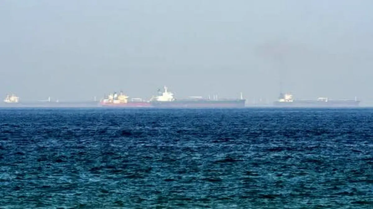 تغییر مسیر یک نفتکش در آب‌های امارات به سمت ایران پس از حادثه امینتی