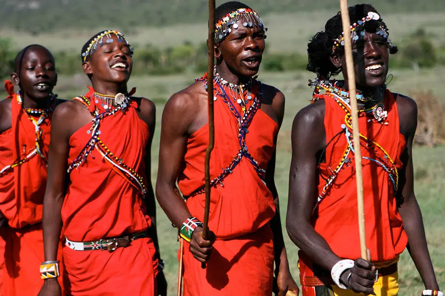 ببینید| رقص جالب قبیله آفریقایی با آهنگ صادق بوقی 