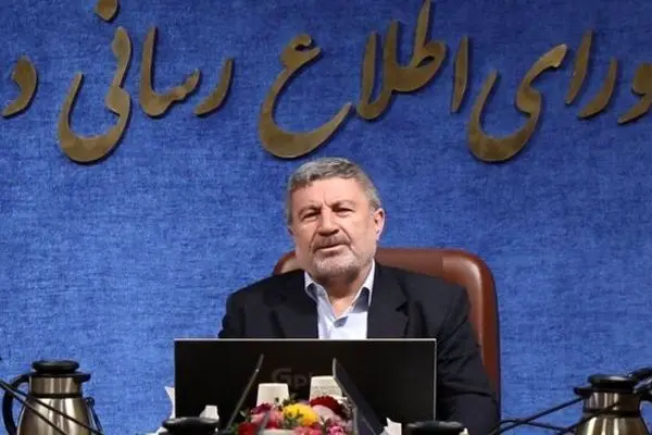 حضرتی: آقای پزشکیان همواره تاکید داشته که گشت ارشاد یا حجاب‌بان نتیجه‌بخش نیست؛ این مواضع به‌معنای بی‌توجهی به ناهنجاری‌های اجتماعی نیست/ در گزارش وزارت اطلاعات به رهبری بحث «برهنه‌نمایی» تنها یکی از این موارد بود