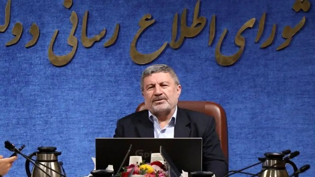 حضرتی: آقای پزشکیان همواره تاکید داشته که گشت ارشاد یا حجاب‌بان نتیجه‌بخش نیست؛ این مواضع به‌معنای بی‌توجهی به ناهنجاری‌های اجتماعی نیست/ در گزارش وزارت اطلاعات به رهبری بحث «برهنه‌نمایی» تنها یکی از این موارد بود