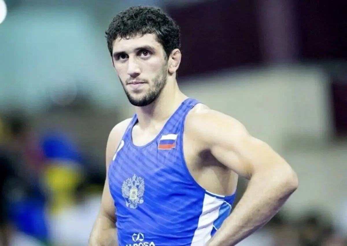 سیداکوف به تشک کشتی بازگشت