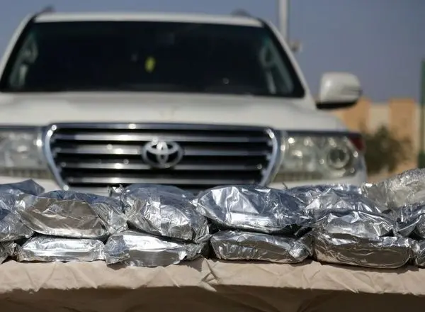 خبر منابع آگاه به روزنامه اعتماد درباره سفر دو روزه رئیس سازمان غذا و دارو به افغانستان: به طالبان پیشنهاد شد مقادیری از تریاک مکشوفه را به ایران بفروشد 