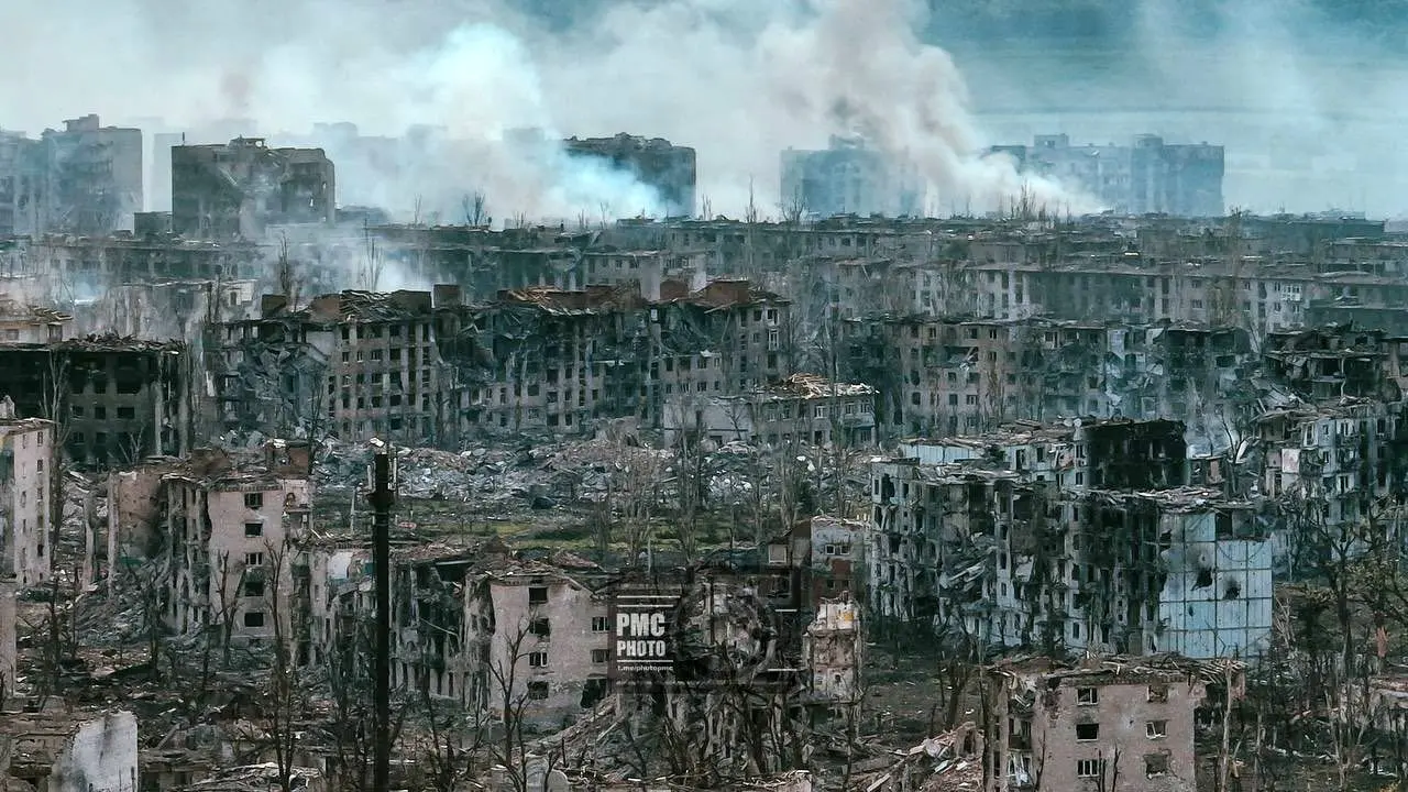 بلومبرگ: انتقال جنگ اوکراین به داخل روسیه اشتباه استراتژیک است و دنیا تاوان آن را خواهد داد