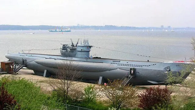 قرار داد سه میلیارد یورویی تل‌آویو با آلمان برای خرید سه زیردریایی