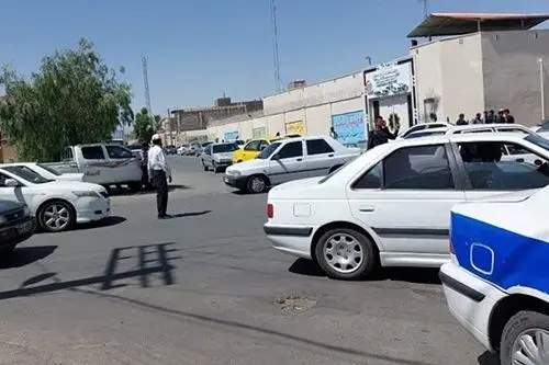 جزئیات جدید از حمله تروریستی زاهدان؛ تروریست‌ها وارد دادگستری نشدند، عناصر تروریستی جلیقه انفجاری و نارنجک جنگی همراه داشته‌اند