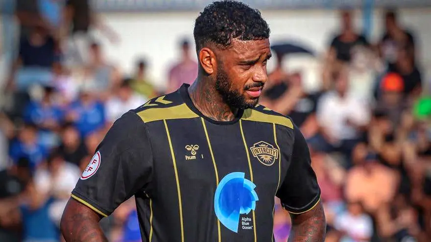 تيم،مهاجم،توجه،قرار،باشگاهي،متولد،هلند