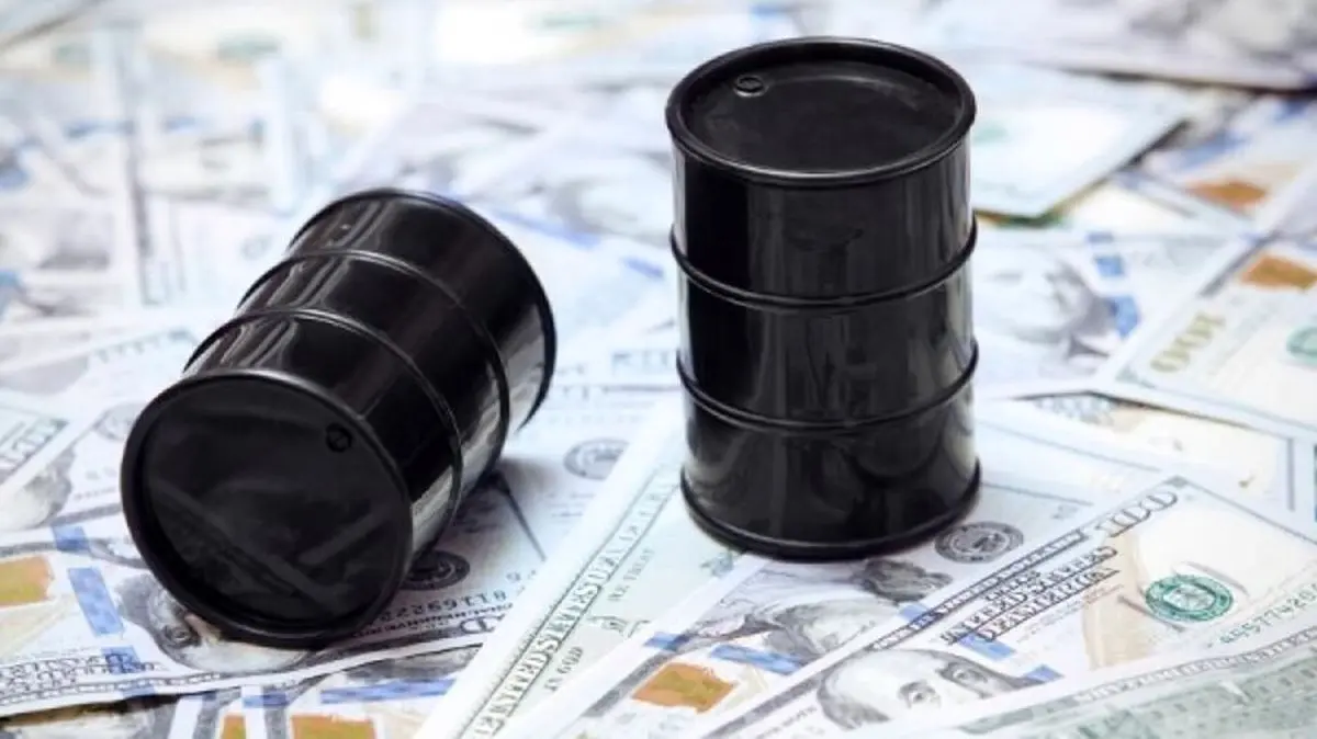 ریزش قیمت نفت ادامه دارد