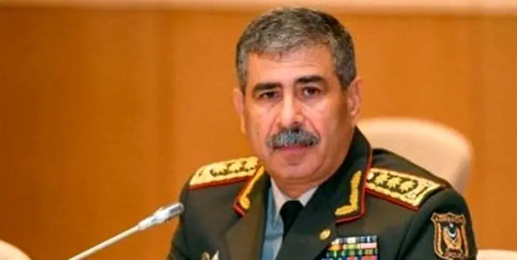 وزیر دفاع جمهوری آذربایجان در راه تهران