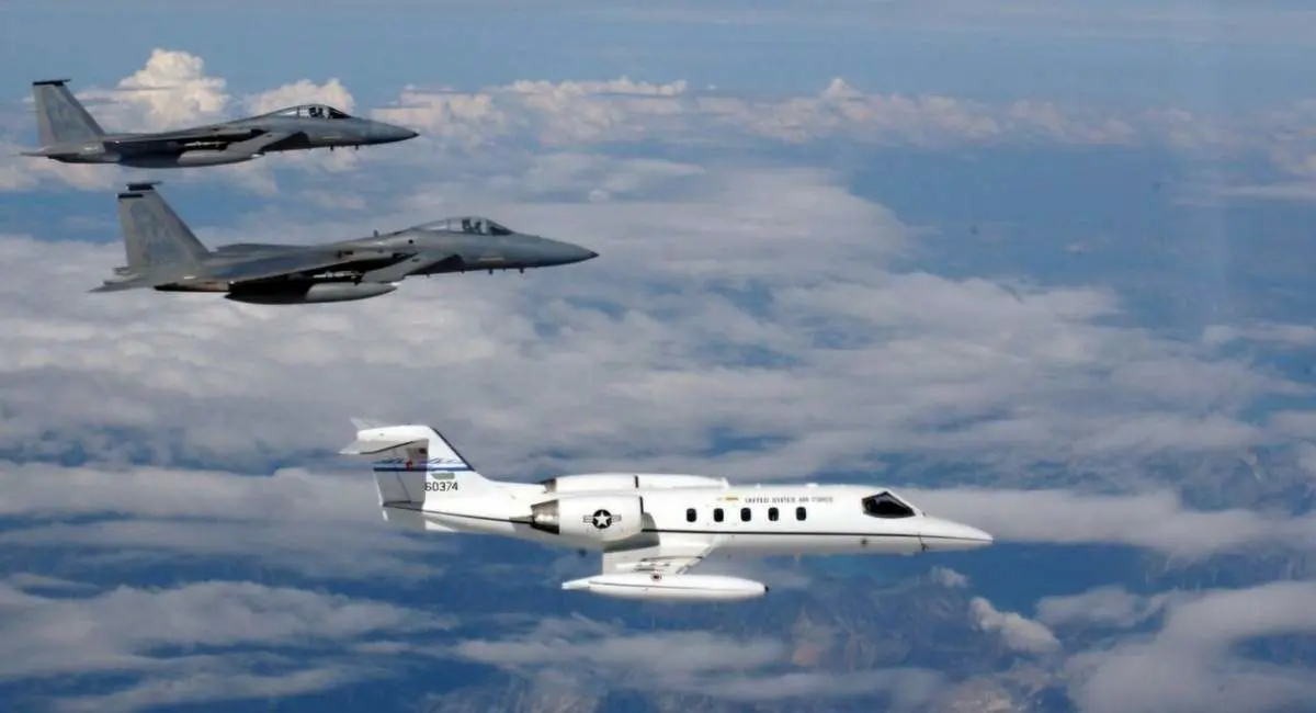 هوايي،منطقه،رهگيري،اقامتگاه،غيرنظامي،حريم،نوراد