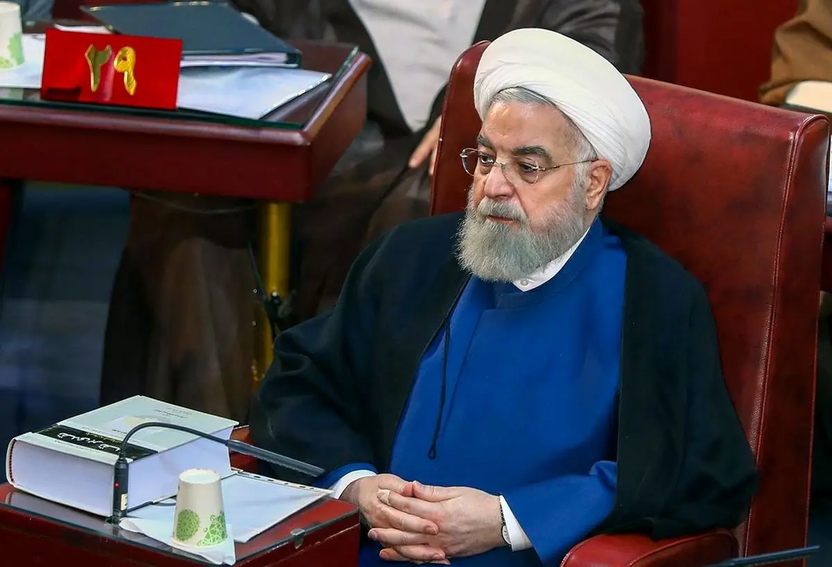 توصیه مبهم کیهان به شورای نگهبان درباره ثبت‌نام حسن روحانی در انتخابات خبرگان رهبری؛ مسائل قابل مدیریت نظام را با دست خودمان به گره کور تبدیل نکنیم