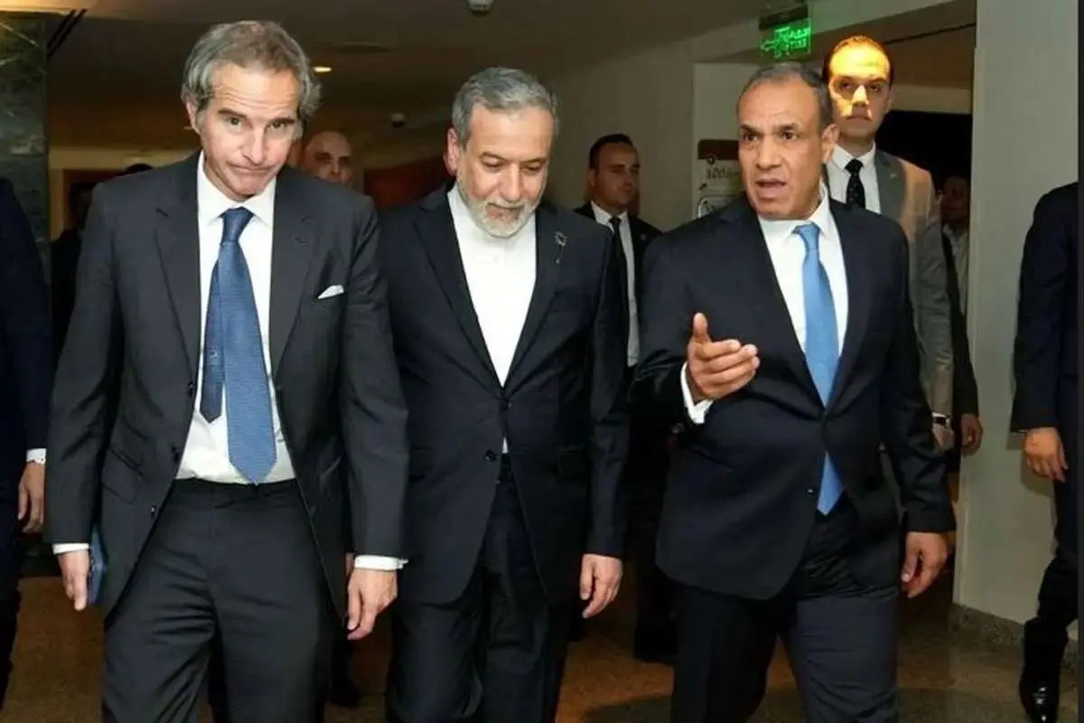 گفت‌وگوی تلفنی وزیر خارجه مصر با «عراقچی» و «گروسی» درباره پرونده هسته‌ای ایران؛ بررسی مسیر همکاری موجود میان تهران و آژانس