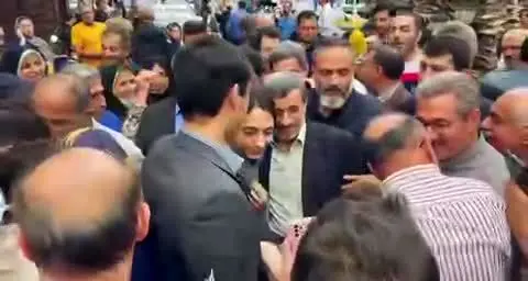 احمدی باغیرت، برس به داد ملت/ استقبال مردم رشت از احمدی‌نژاد+ ویدئو