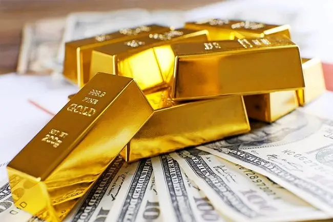 قیمت طلا در بازار جهانی 15 دلار کاهش یافت