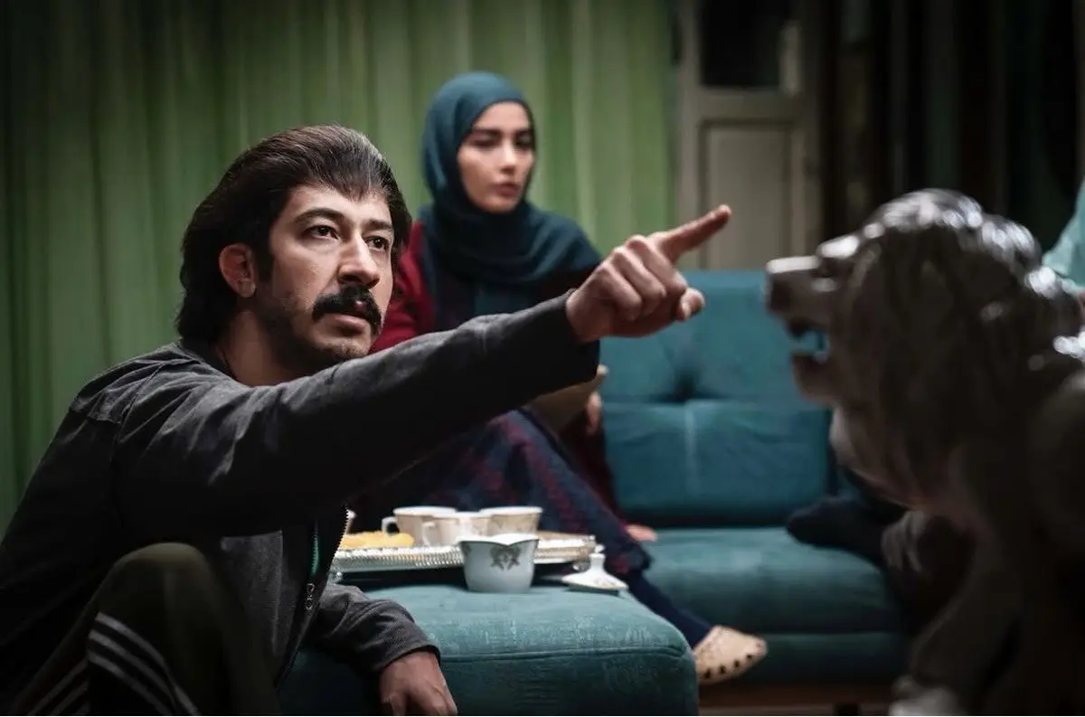 مراحل تبدیل بهتاش به میمون در سریال پایتخت ۷ + عکس