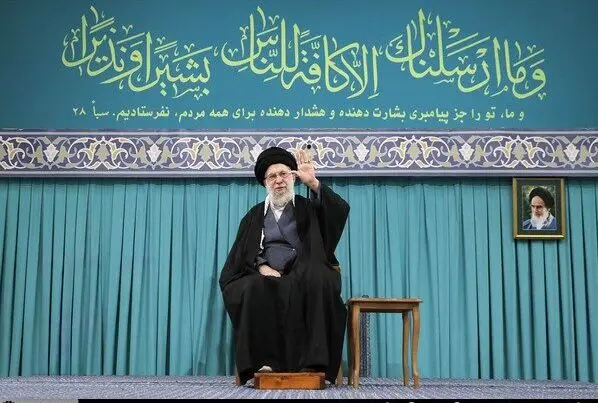 رهبر انقلاب: ما آمریکا را مجرم می دانیم/ هدف و سیاست مستمر آمریکا - و نه فقط رئیس‌جمهور فعلی آن-، بلعیدن ایران و بازگردادن سلطه نظامی، سیاسی و اقتصادی خود بر کشور ماست