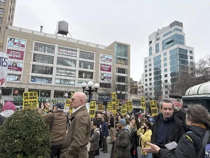 معترضان در نیویورک خواستار توقف جنگ علیه ایران شدند