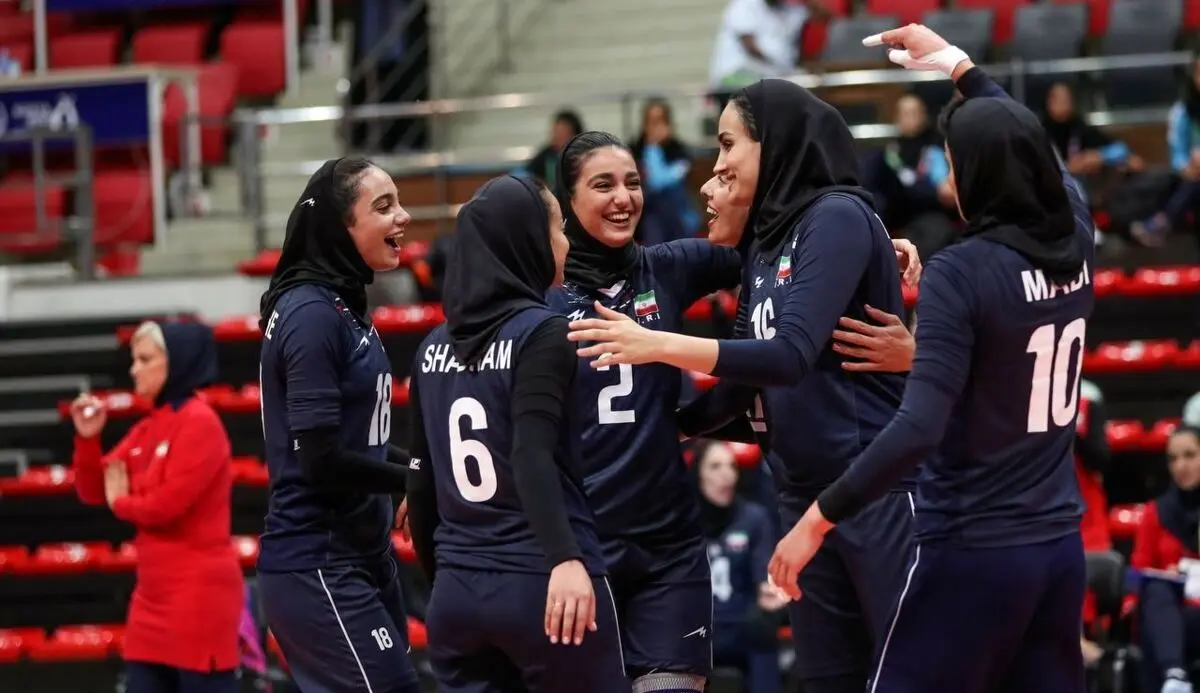 تاریخ‌سازی دختران ایرانی پس از ۵۶ سال/ والیبال زنان ایران راهی فینال شد