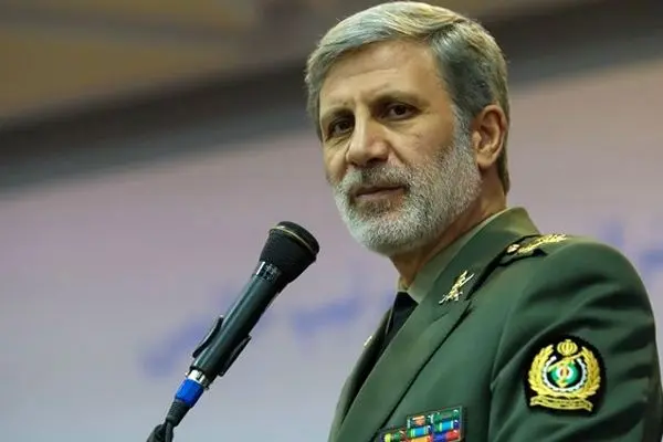 فرمانده کل ارتش: استراتژی دفاعی ما بر مبنای دفاع فعال و بازدارندگی هوشمند بنا شده؛ بدان معنا که نه تنها منتظر نخواهیم ماند تا دشمن حمله کند، بلکه آمادگی لازم برای هرگونه پاسخ قاطع و درهم شکننده را در هر نقطه‌ای که منافع ملی ما ایجاب کند، داریم