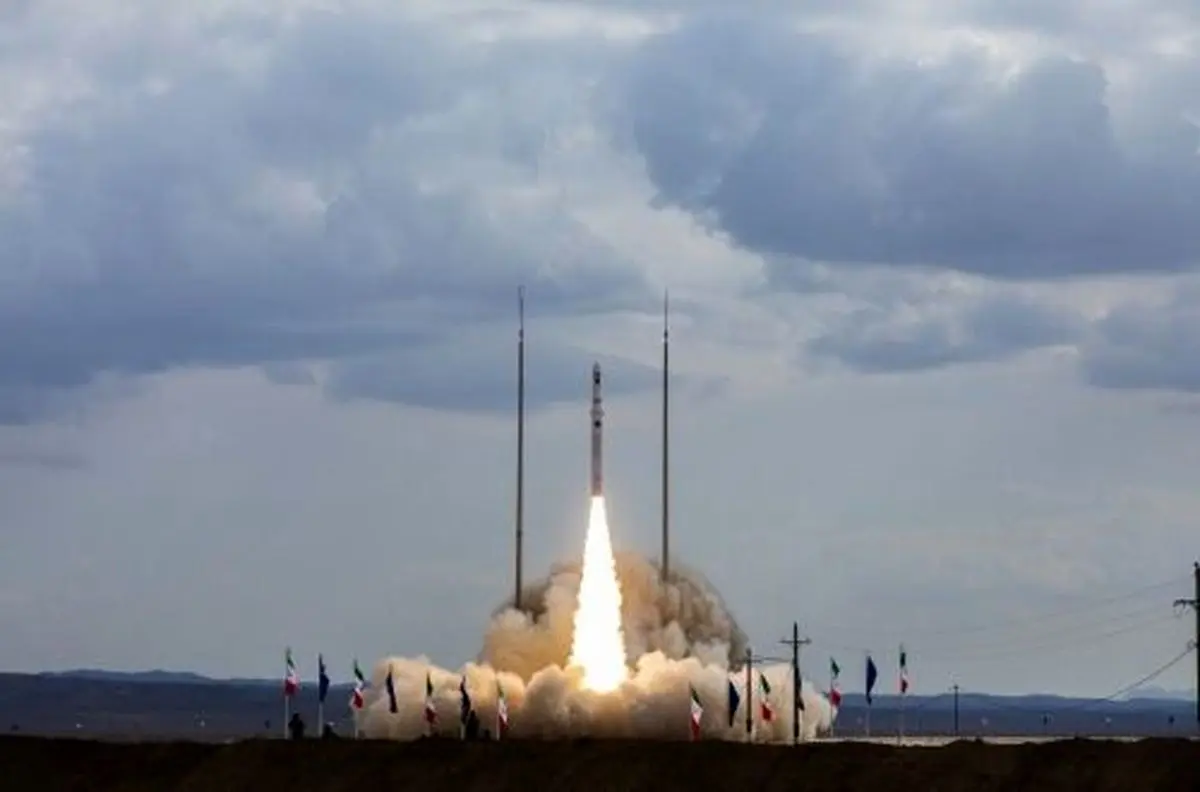 ببینید| اولین ویدئو از پرتاب موشک ماهواره‌بر قائم ۱۰۰ 