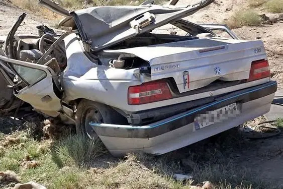 تصادفات رانندگی طی یک هفته جان 415 ایرانی را گرفت!