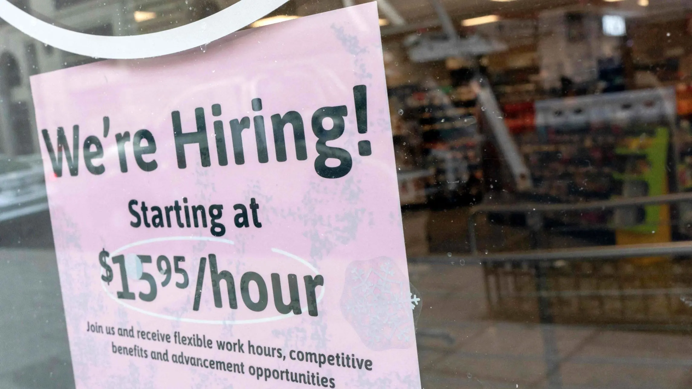 کاهش خطر تورمی بازار کار آمریکا