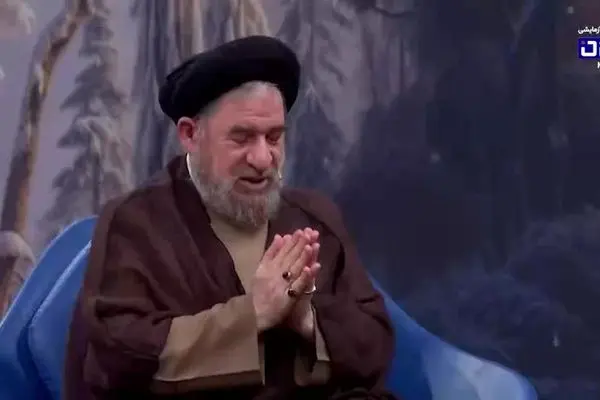 ببینید| روایت جدید میرتاج‌الدینی از ماجرای بغل کردن مادر هوگو چاوز توسط محمود احمدی‌نژاد 