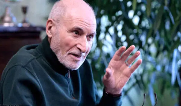 پزشکیان می‌گوید هرچه رهبری بگوید گوش می‌‌کنم؛ همه روسای‌جمهور همینطور بودند اما بعضی می‌گویند این را نگویید!