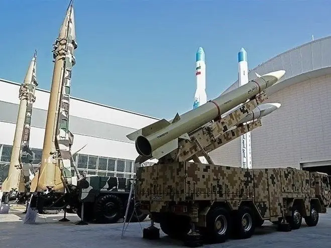 روسیه به دنبال موشک‌های بالستیک ایران
