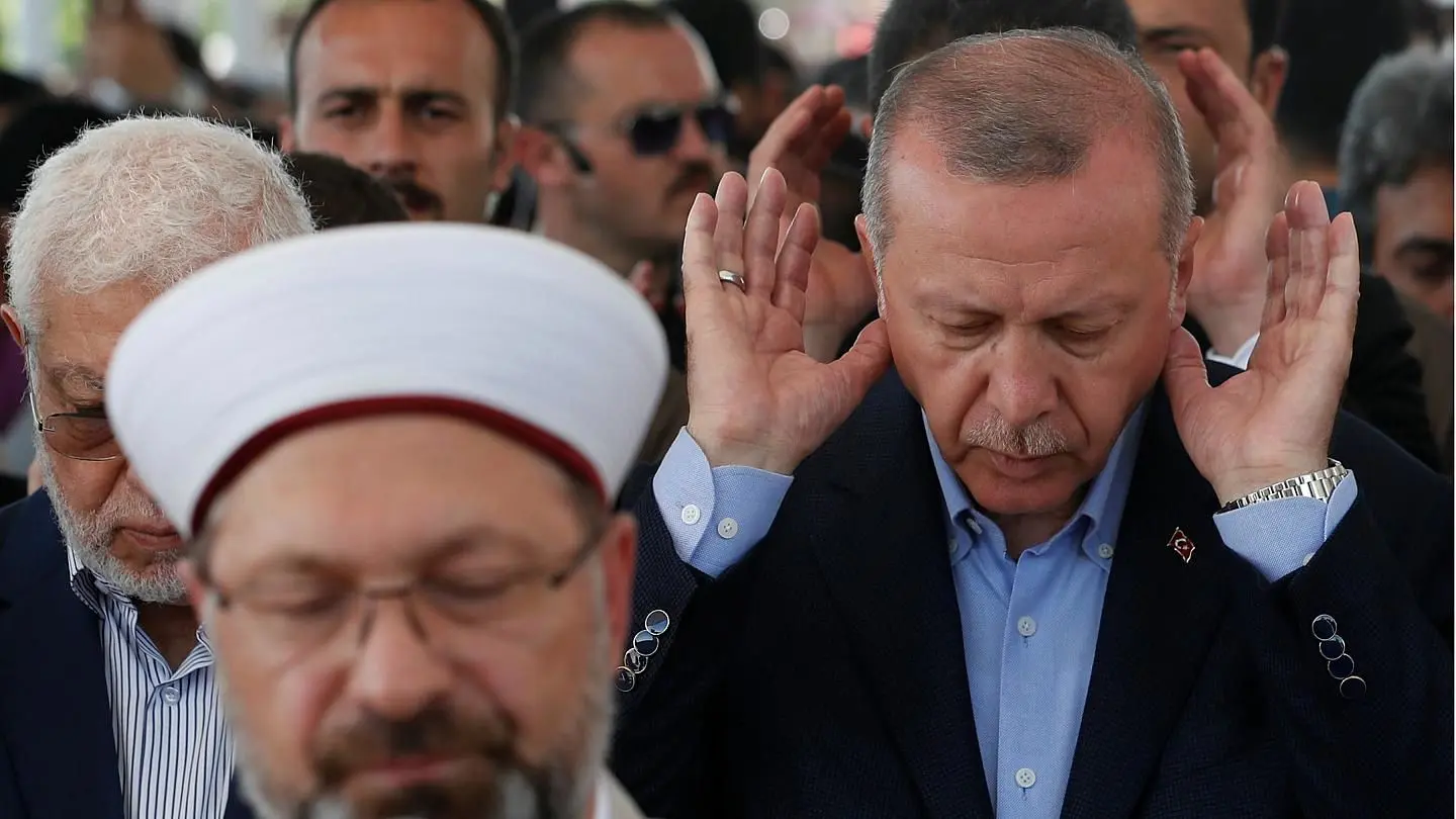 رئیس جمهور ترکیه احتمالا اسلام را دین رسمی اعلام می‌کند