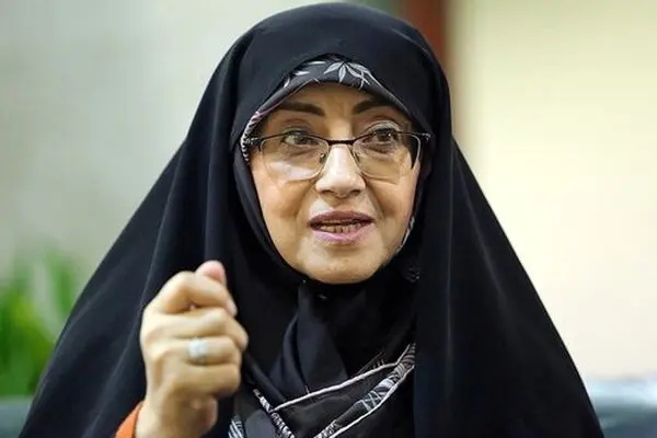 اگر واژه رجل سیاسی به نفع زنان تفسیر می‌شد اشرف بروجردی می‌توانست رئیس‌جمهور شود