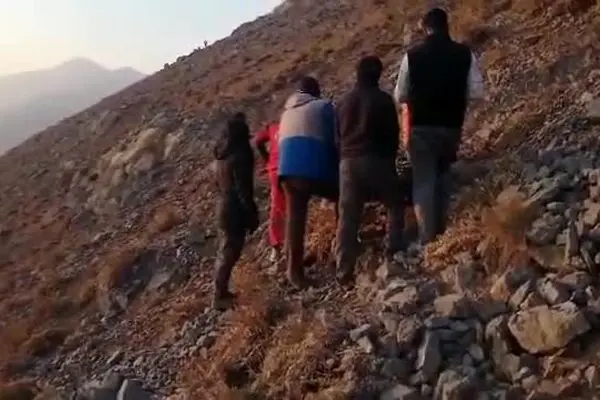 ببینید| اولین تصویر از صحنه حادثه سقوط رضا امیرخانی