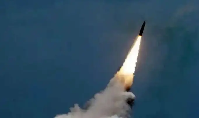 فرانسه یک موشک هسته‌ای جدید را عملیاتی کرد