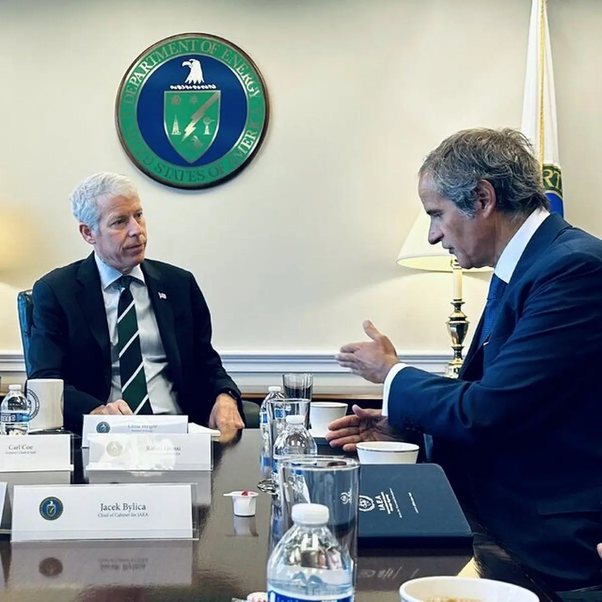 گروسی: بازرسان آژانس وارد سایت هسته‌ای بوشهر شدند