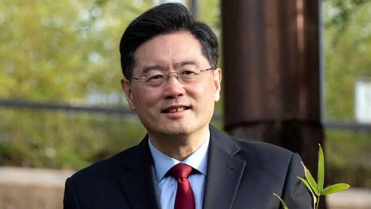 لغو سفر دیپلمات انگلیس به‌دلیل ناپدید شدن وزیر خارجه چین!
