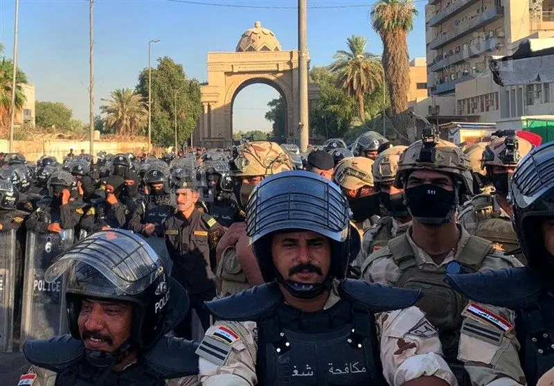 نیروهای امنیتی عراقی مانع از ورود طرفداران مقتدا صدر به منطقه سبز شدند