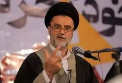 نبویان: محاصره دریایی ایران یک شوخی است