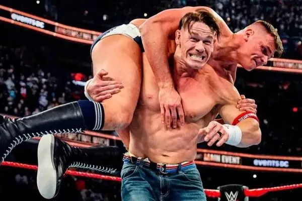 خداحافظی جان سینا اسطوره کشتی‌کج